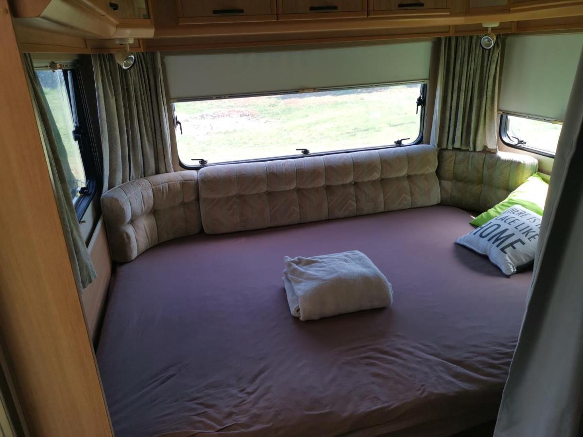 Hotel Large Camper In The Olive Grove Banjole Exterior foto